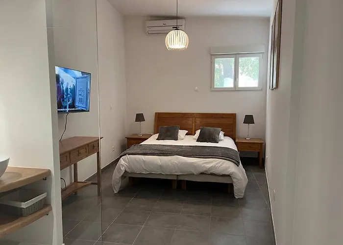 T3 Avec Spa, Hyper Centre, Port