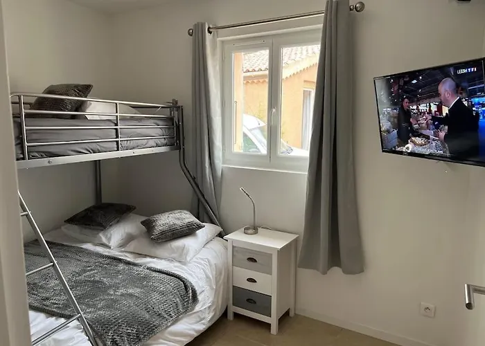 T3 Avec Spa, Hyper Centre, Port