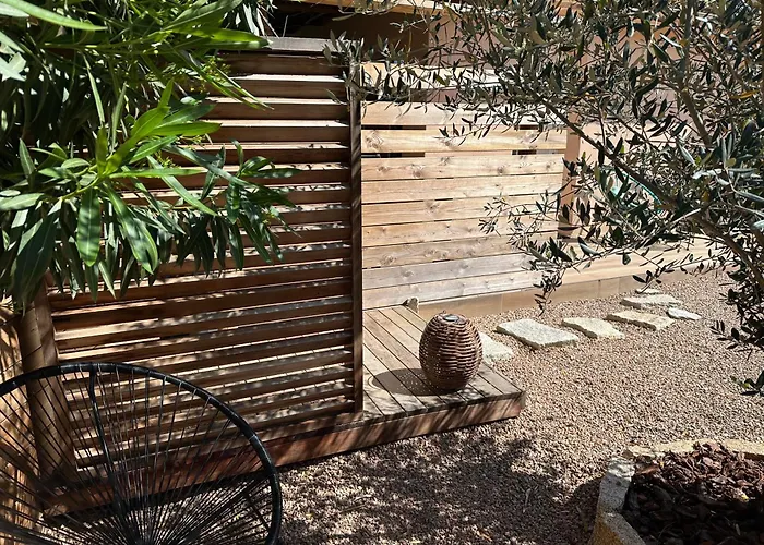 T3 Avec Spa, Hyper Centre, Port Appartement